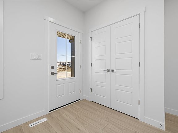 3rd image of 1605 210a St