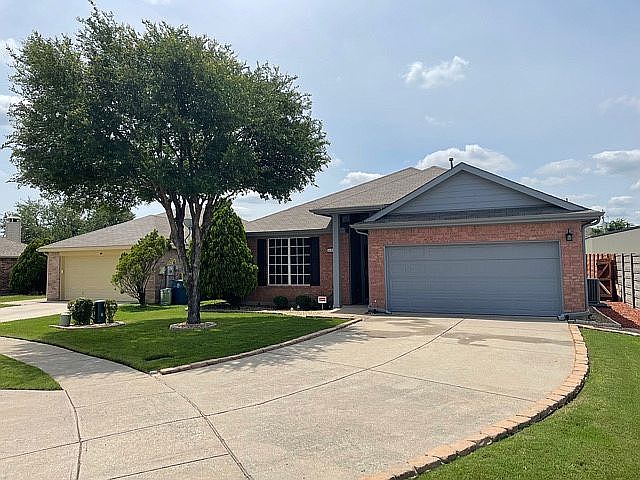 2nd image of 1536 Caymus Ct