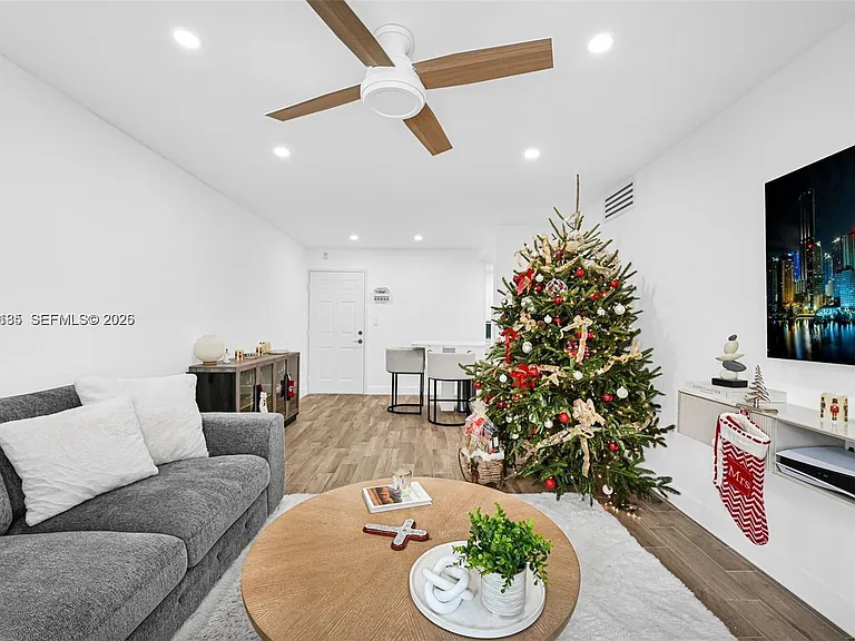 8609 SW 68th Ct #24 — Photo 3