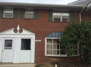 31620 Marginal Rd, Willowick, OH 44095