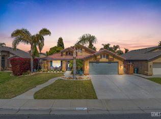 10320 Lerwick Ave, Bakersfield, CA 93311