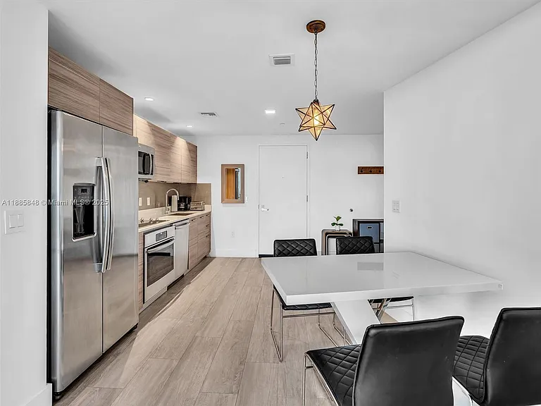 121 NE 34th St #3114 — Photo 11