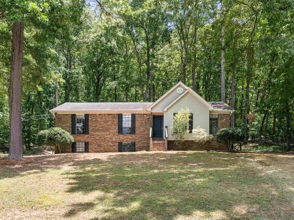 200 Redwood Dr, Maylene, AL 35114