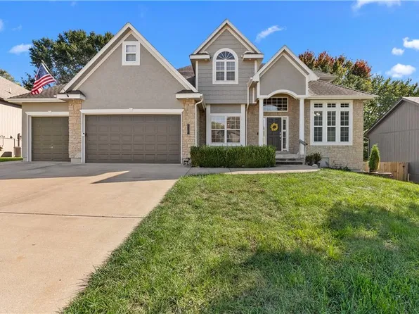 15815 E 76th St, Kansas City, MO 64139