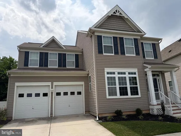 8402 Stansbury Lake Dr, Baltimore, MD 21222