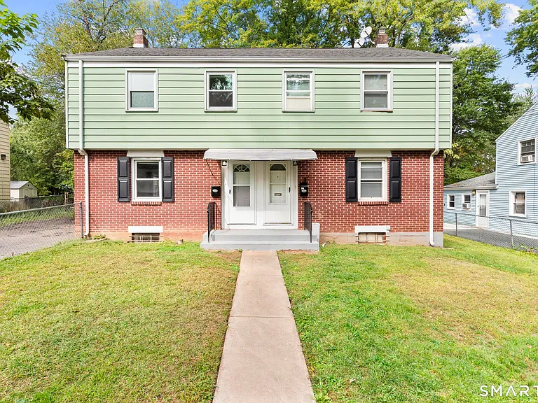 38-38 Baltic St — Photo 1