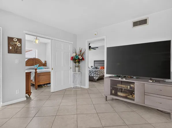 305 Congressional Way, Deerfield Beach, FL 33442