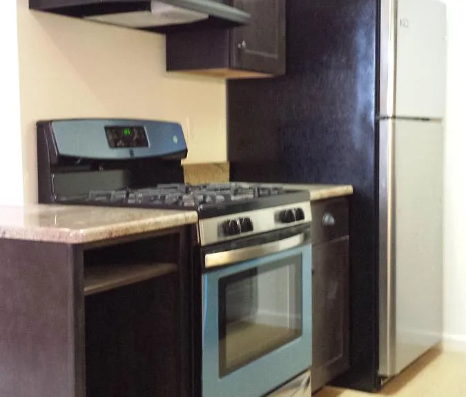 1421 Spruce St #3B — Photo 4