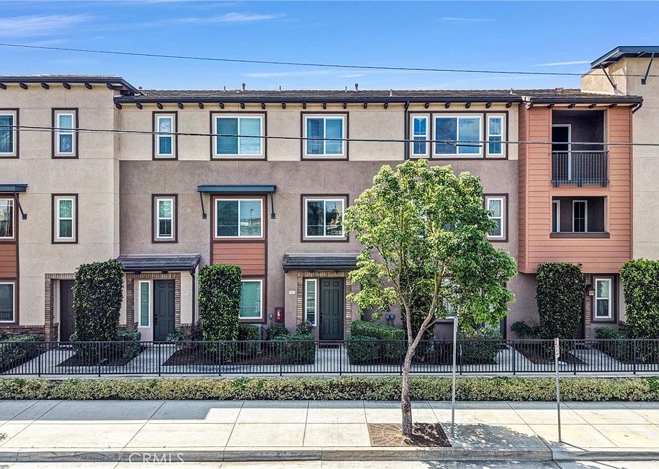 1st image of 1041 Lime Tree Pl