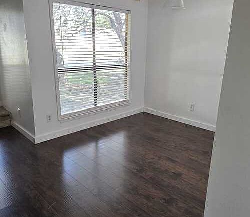 2nd image of 3843 Barrington St #138J