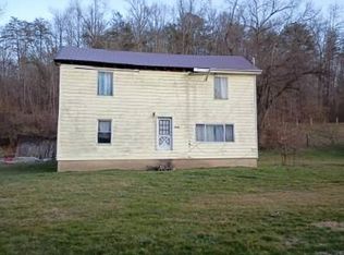 15384 State Route 854, Rush, KY 41168