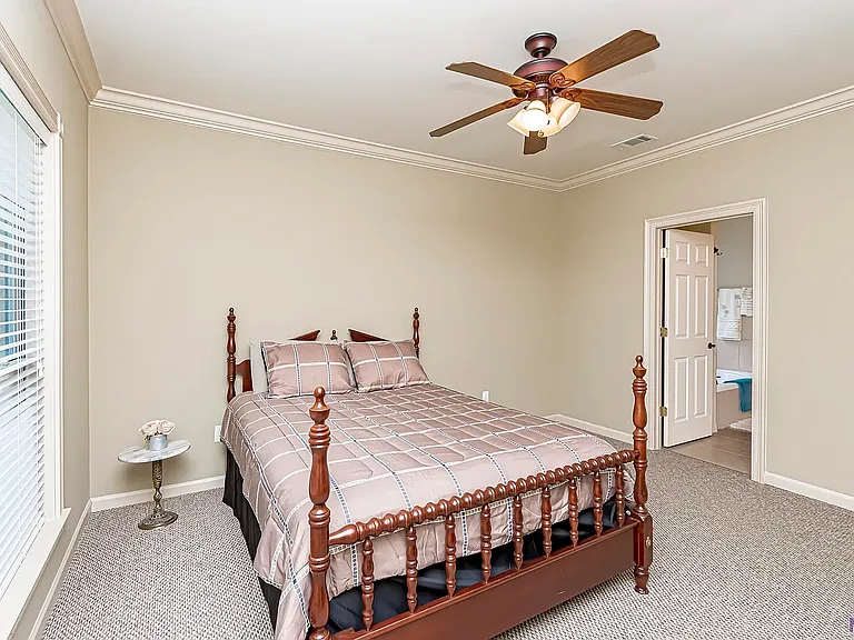 6342 Surrey Ln — Photo 9