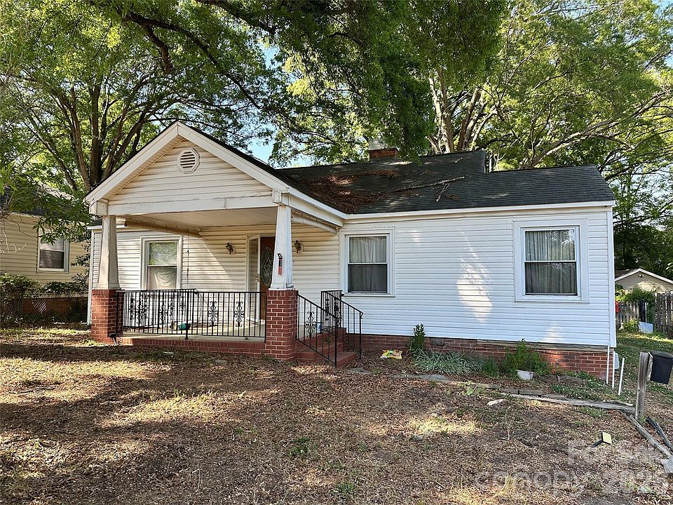 1st image of 1917 Marguerite Ave