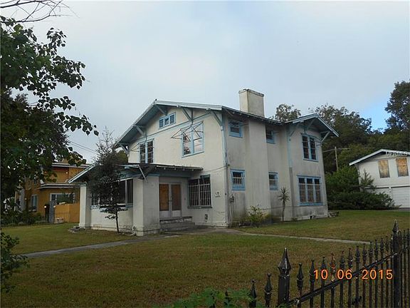2nd image of 233 21st St SW