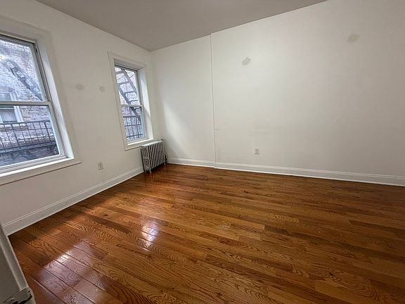 4th image of 543 Bergen Ave #36E