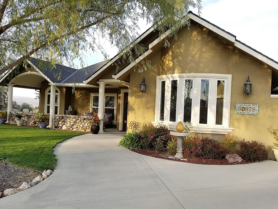 Welcome to your dream home!