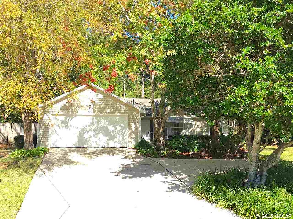 1st image of 3652 NW 52nd Ter
