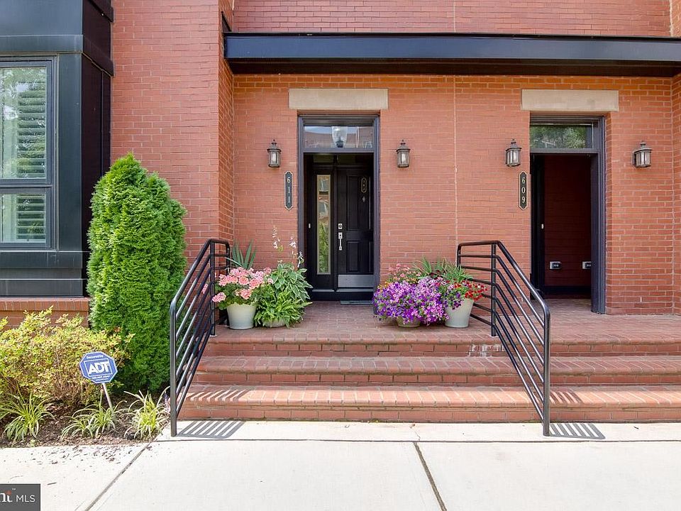 1st image of 611 E Nelson Ave #673