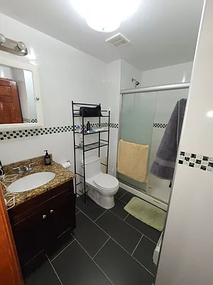 Rented by Bouklis Group | media 8