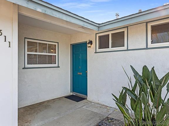 3rd image of 4311 Moraga Ave