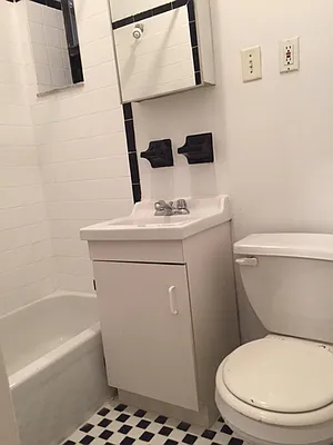 Rented by Best Apartments North Inc | media 15