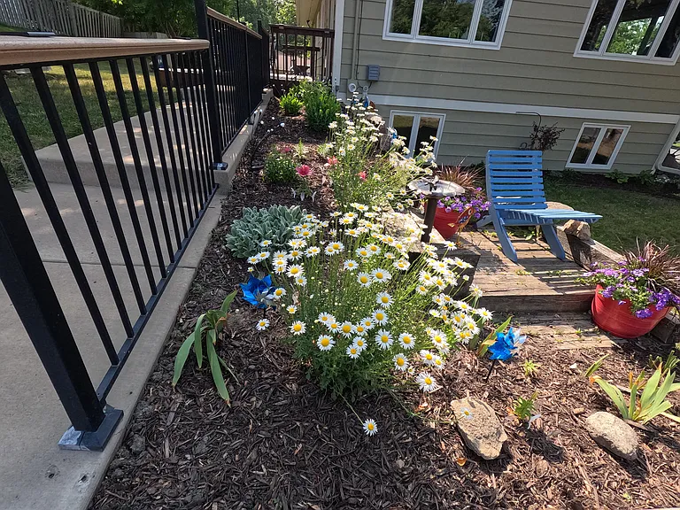 201 W Lake St — Photo 33