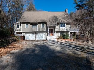 51 Pierce Rd, Sutton, MA 01590