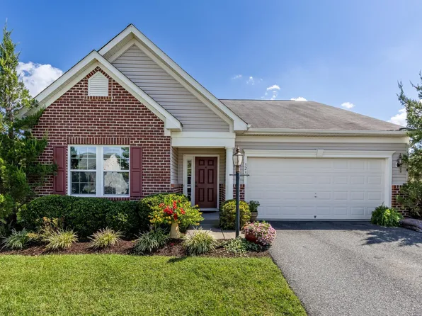 323 Elizabeth Dr, Barboursville, VA 22923