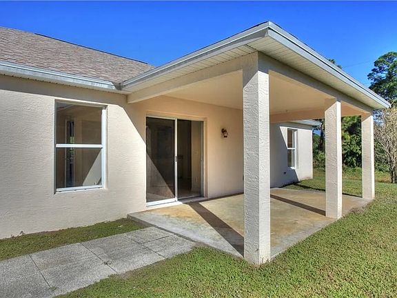 4th image of 10635 92nd St