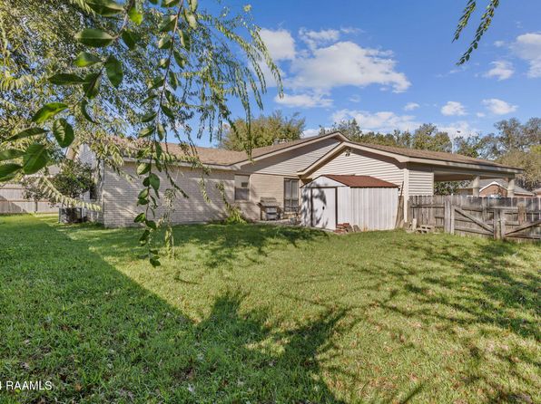 119 Bronze Medal Dr, Lafayette, LA 70506