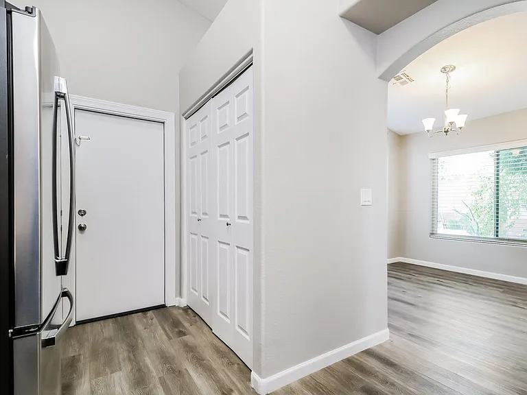 15550 N Ulrich Way — Photo 7