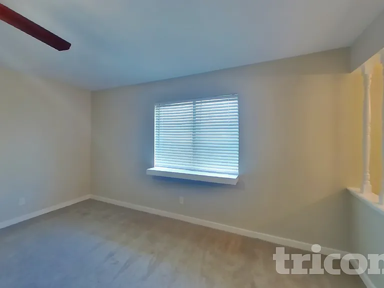 510 Carl C Senter St — Photo 8