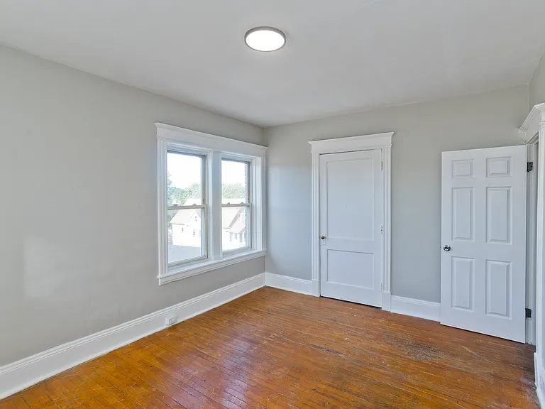 201 Dickinson St #6 — Photo 5