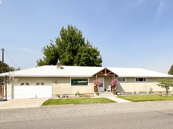 2305 16th St, Baker City, OR 97814