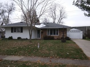 22 Bellaire Dr, Tipp City, OH 45371