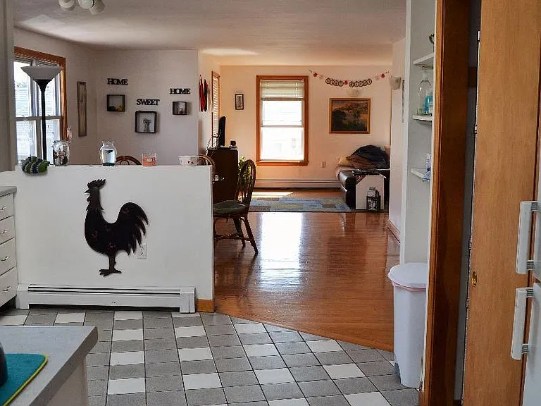 66 Brooks St #3 — Photo 4