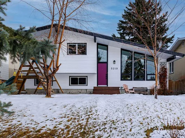 5219 SW Viceroy Dr NW, Calgary, AB T3A 0V2