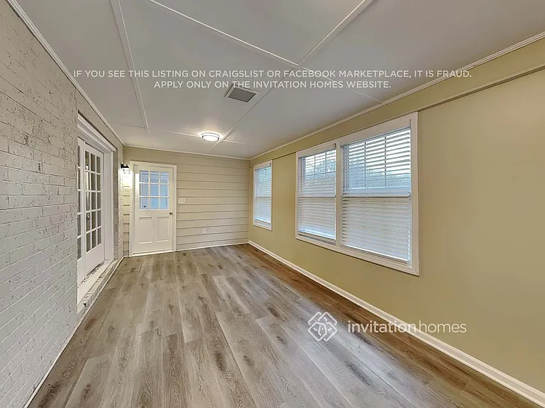 8837 Elma St — Photo 18