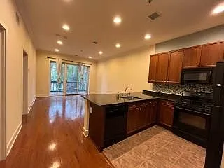 61 Grand St #2C — Photo 5