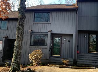 7 Wake Robin Rd UNIT 1604, Lincoln, RI 02865