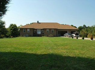 24290 Karr Rd, Belleville, MI 48111