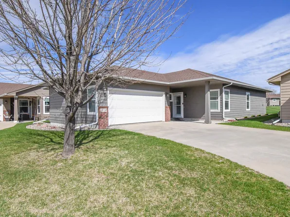 3120 S Sandlot Ave, Sioux Falls, SD 57110