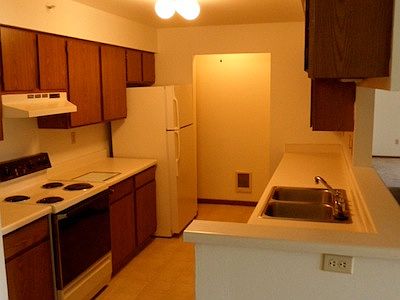 4th image of 8920 S Wood Creek Dr APT 102