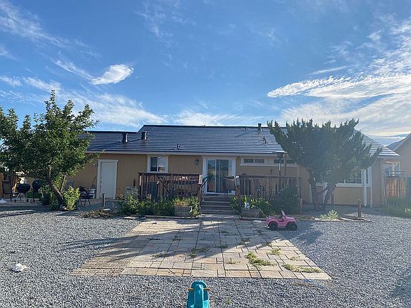 2nd image of 390 Nicole Dr