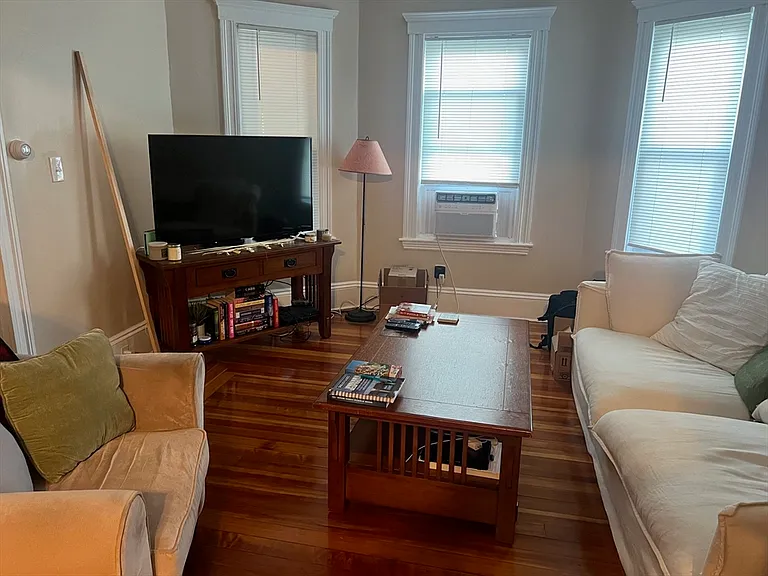 186 Sheridan Ave #1 — Photo 8