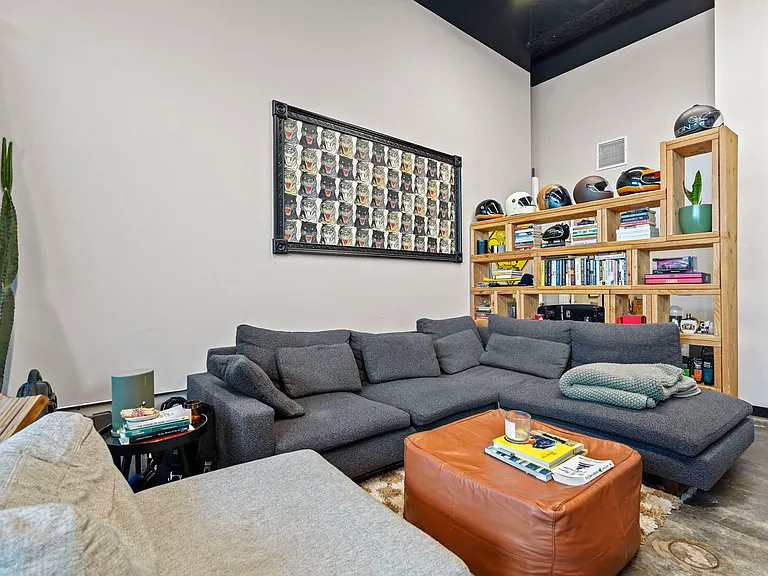 9th St Lofts — Photo 44