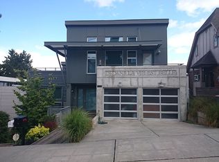 1114 32nd Ave S, Seattle, WA 98144