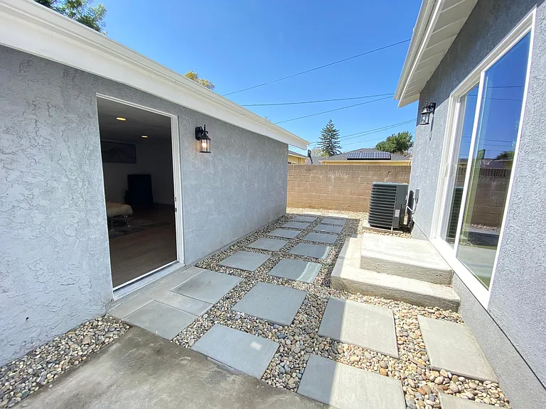 13727 La Cuarta St — Photo 19