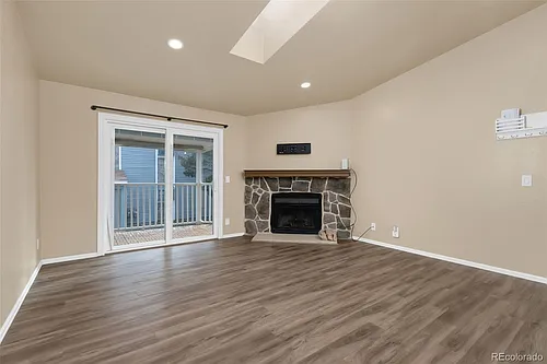 902 S Walden St #203 Photo 1