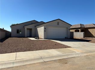 3336 E Farm Crest Ave, Kingman, AZ 86409